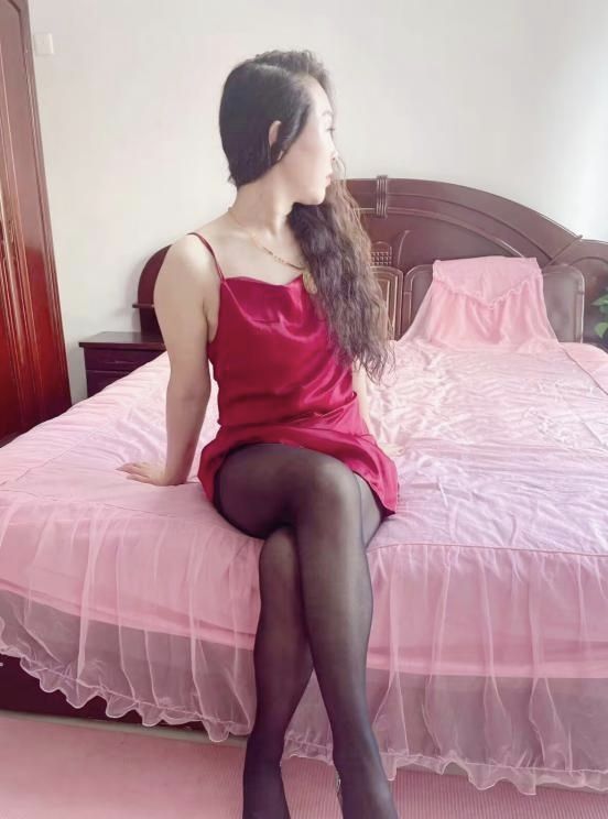 赛罕气质调教女S