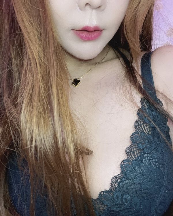 大胸妹妹