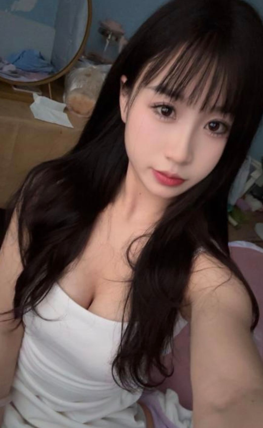 制服诱惑桃子