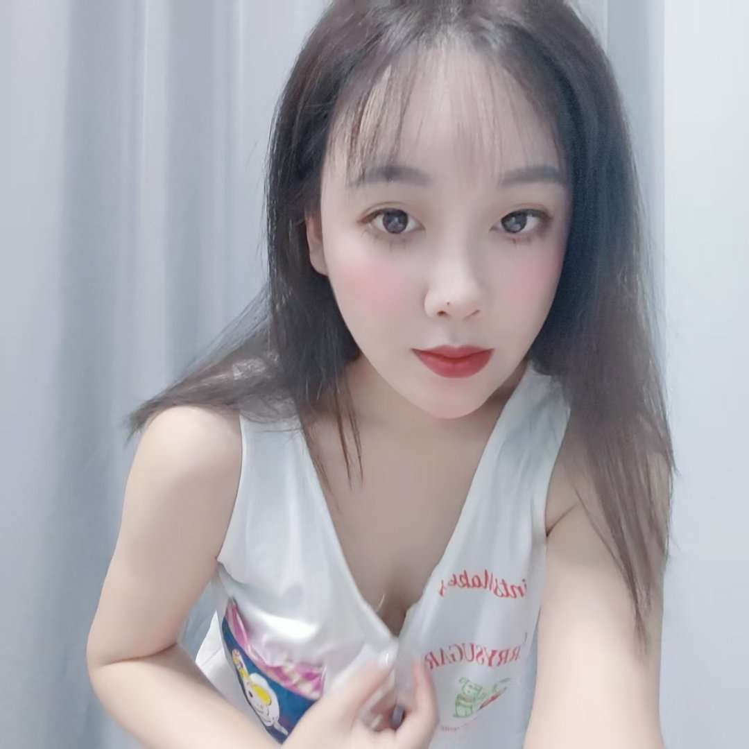 白云胸大超会夹洋洋自聊