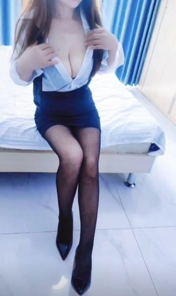 西乡塘风骚大奶少妇