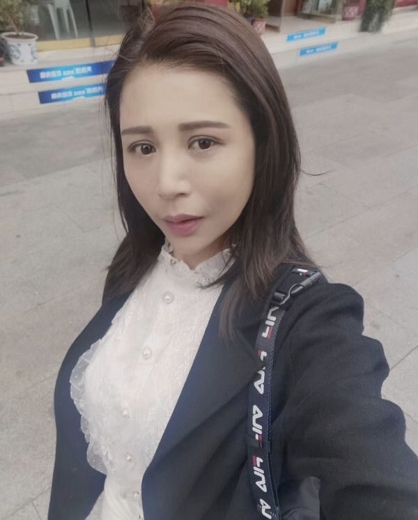林芝巴宜佳佳