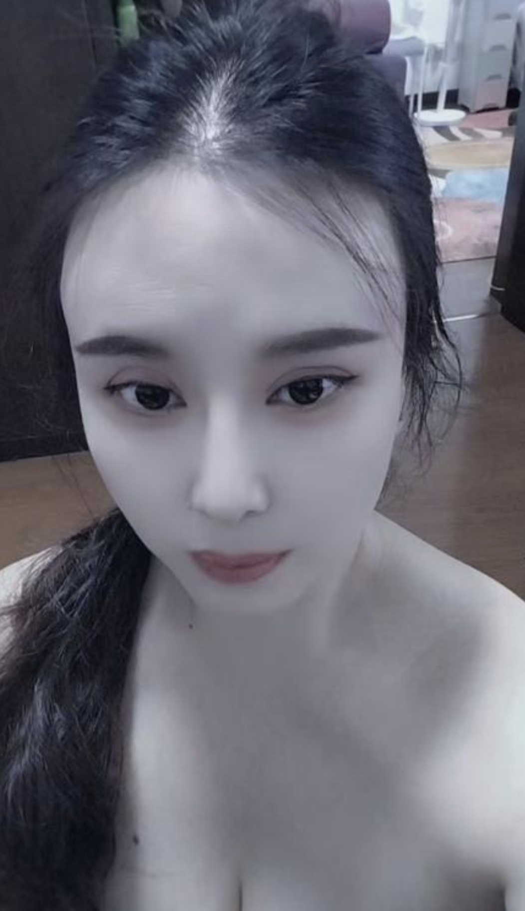 莉莉老湿